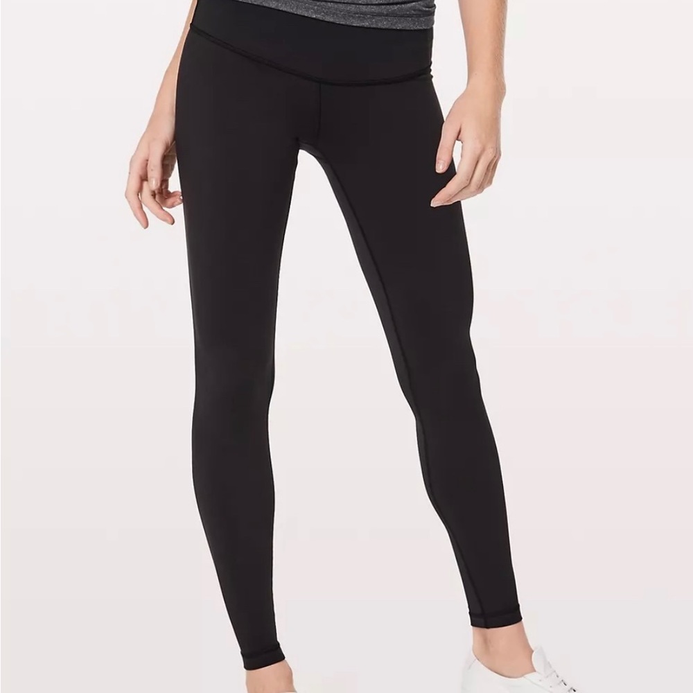 Lululemon leggings. Black. Size 6.